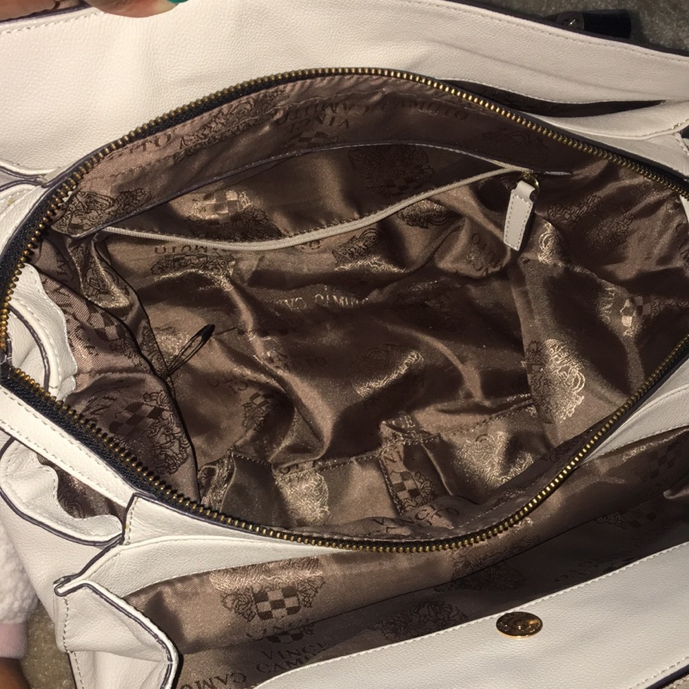VINCE CAMUTO SATCHEL - Picture 5 of 8